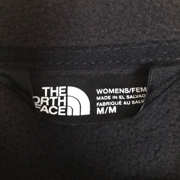 The North Face Lightweight Shell Jacket - Picture 3 of 11